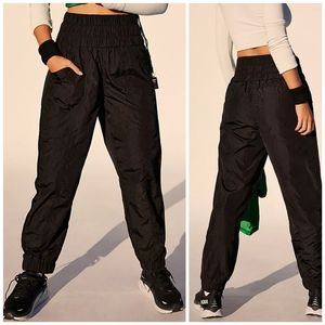 New Free People FP Movement Way Home Gray Windbreaker Jogger Size M